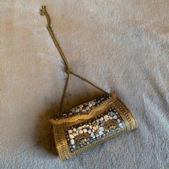 One of a Kind metal & mother of pearl evening bag - Picture 3 of 6